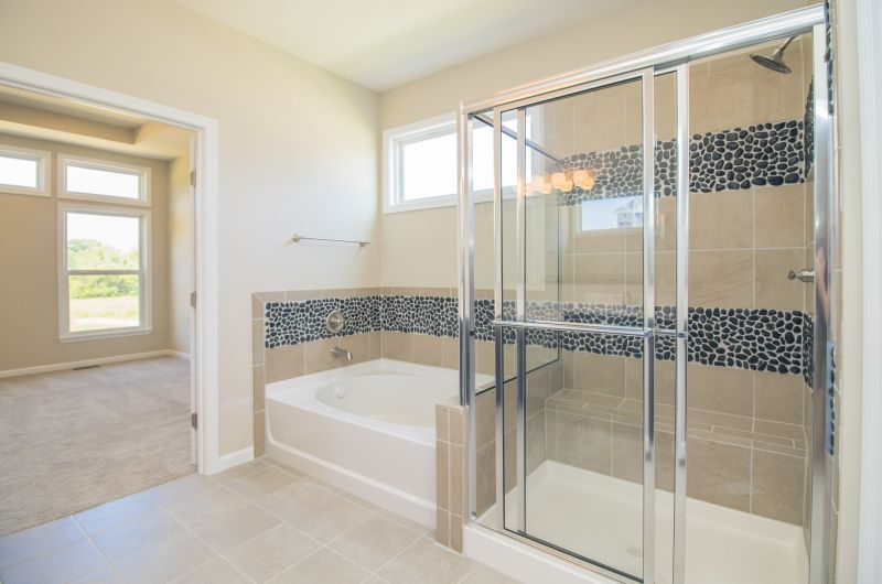 Shower with Space-Saving Sliding Doors